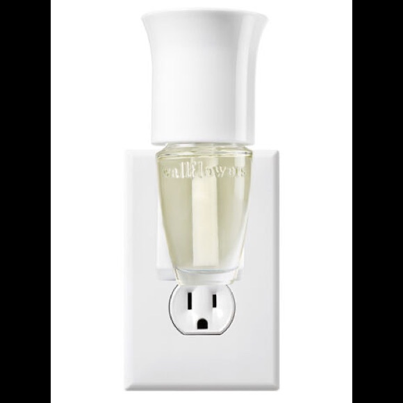 Bath & Body Works Wallflower Bundle - Picture 2 of 4